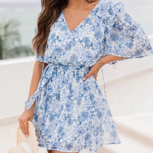 NWOT Pink Lily Jetsetter Darling Blue Floral Dress Women's Size Small Flutter